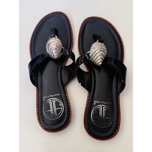 Lilly Pulitzer Leather Blue flat thong sandals silver shell ornament Size 6